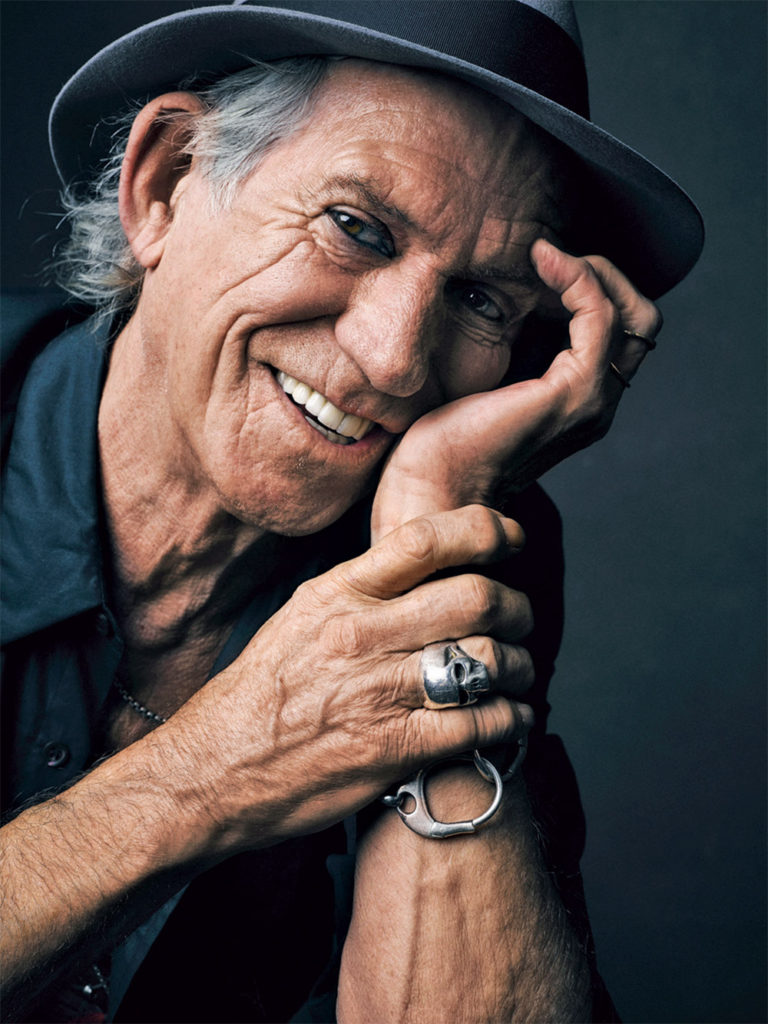 keith-richards-crosseyed-heart_hands_hat